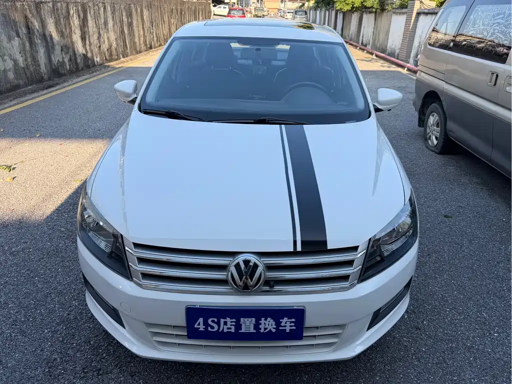Volkswagen Santana — миниатюра 3