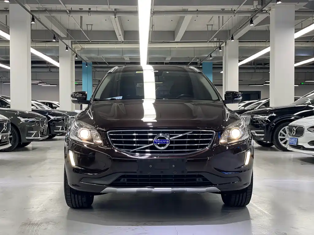 Volvo XC60 — миниатюра 2