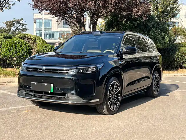 AITO M7
