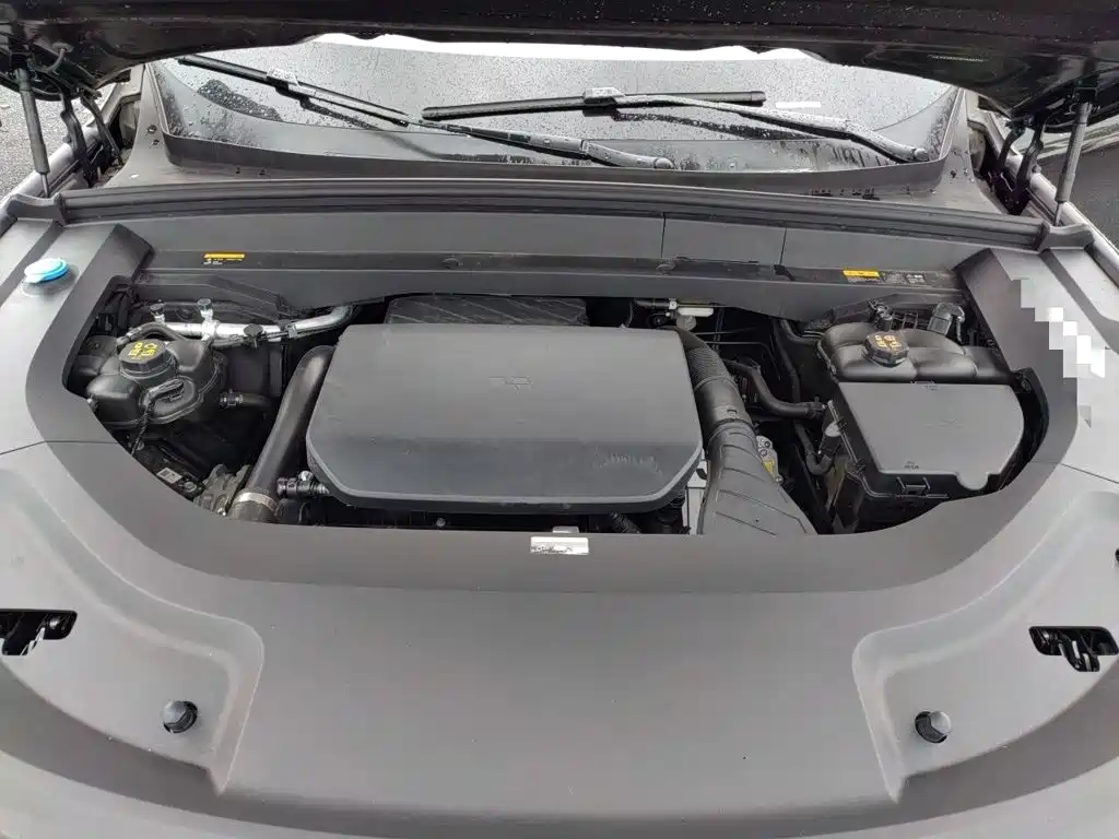 Li Auto Li L8 — миниатюра 11