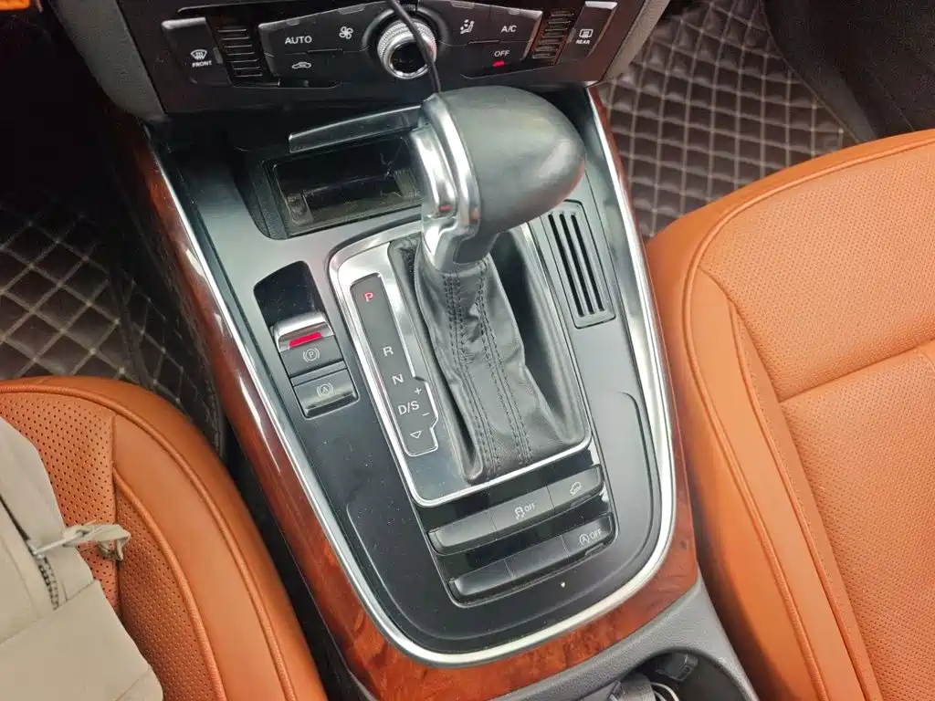 Audi Q5 — миниатюра 10