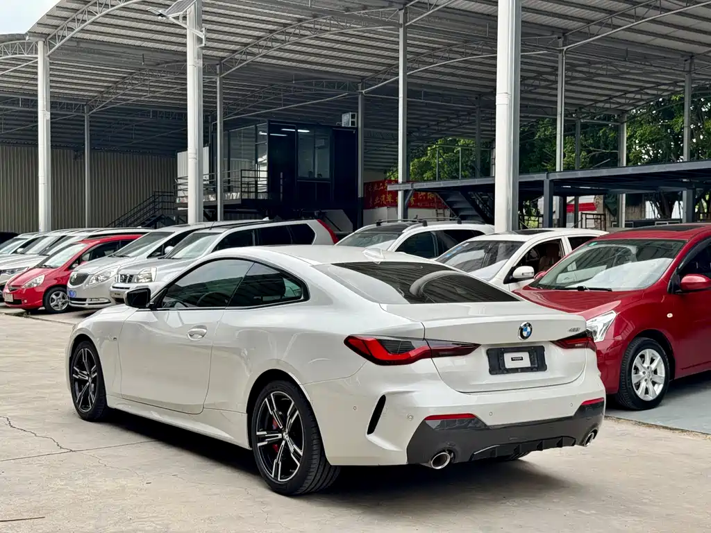 BMW 4 Series — миниатюра 4
