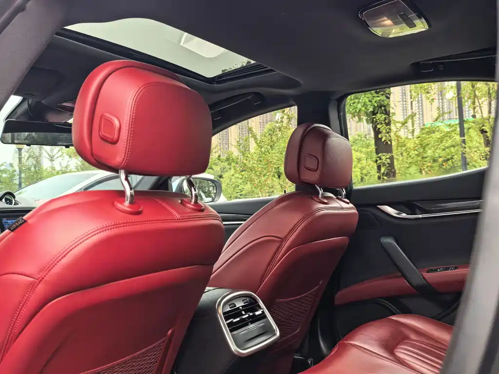 Maserati Ghibli 3.0T Standard Edition, фото 13