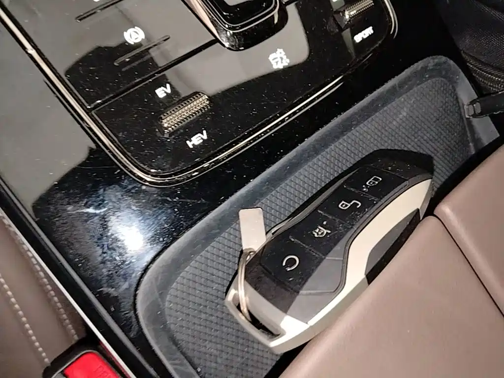 BYD Han — миниатюра 9