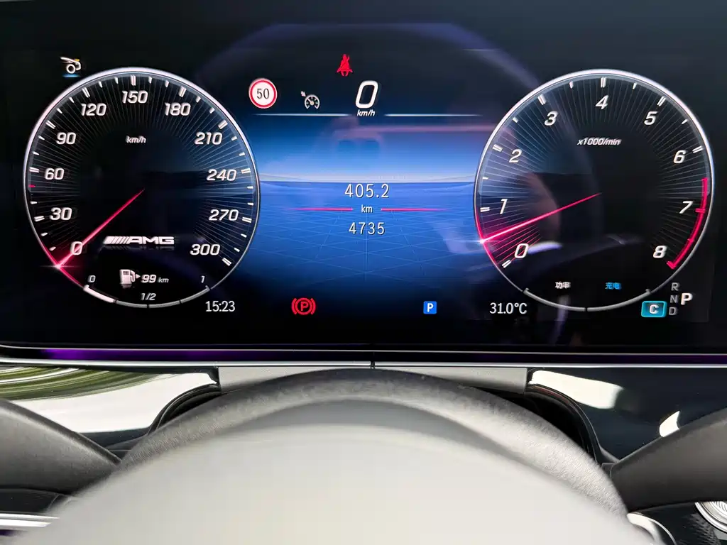 Mercedes-Benz AMG GT — миниатюра 13