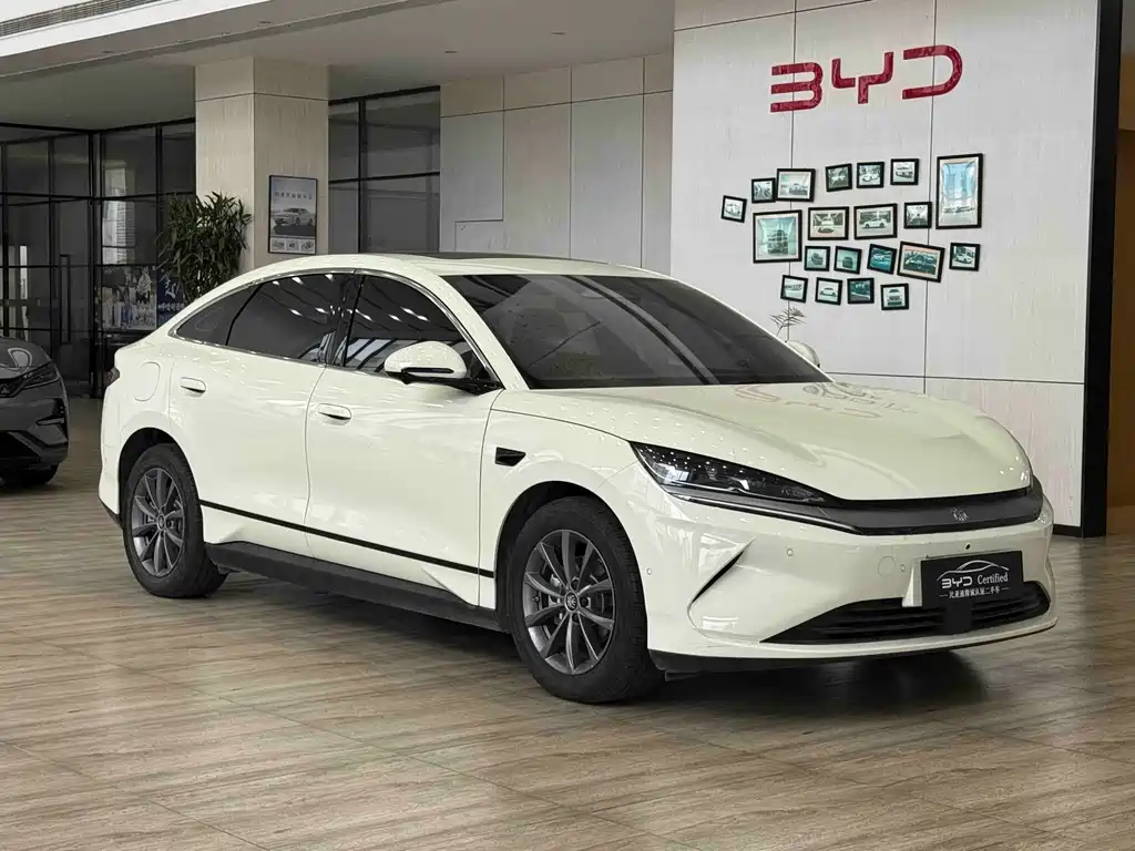 BYD QIN L