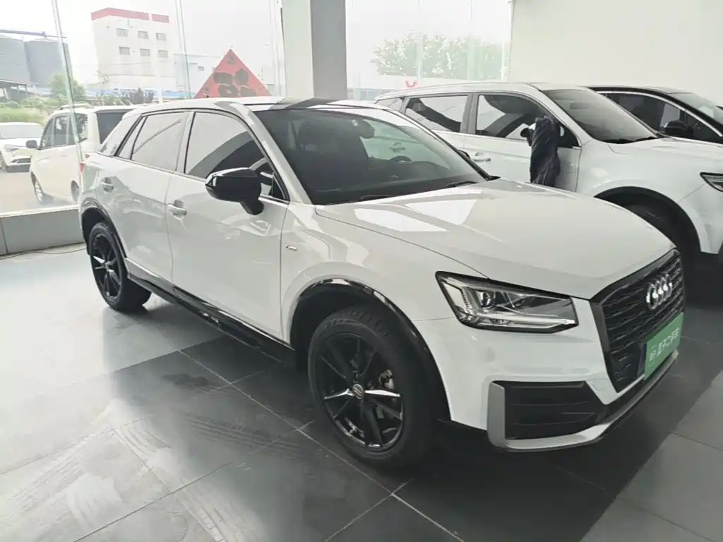 Audi Q2L — миниатюра 4