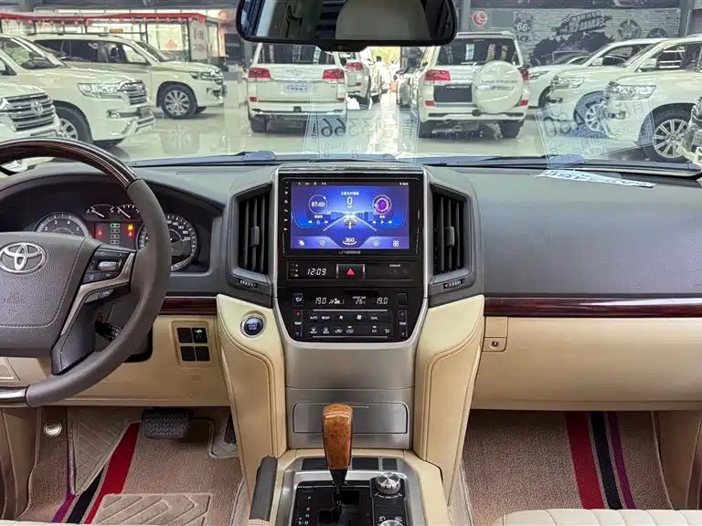 Toyota Land Cruiser 2015 4.0L V6