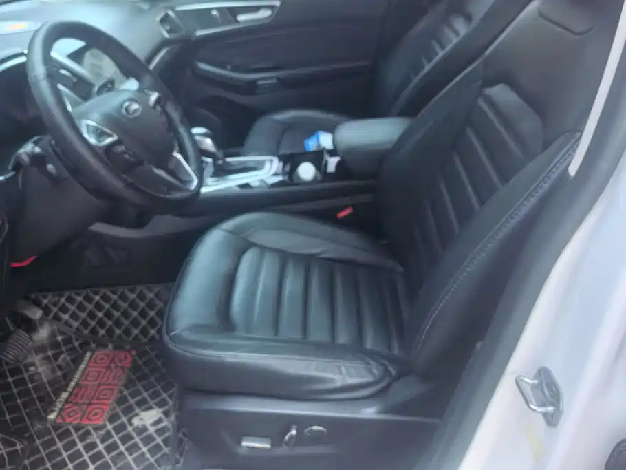 Ford Edge — миниатюра 9