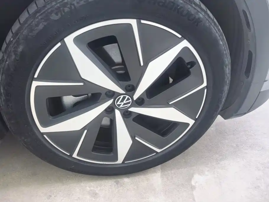 Volkswagen ID.4 Crozz — миниатюра 6