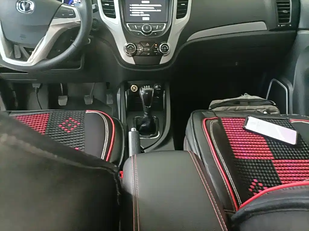 Changan CS35 — миниатюра 14