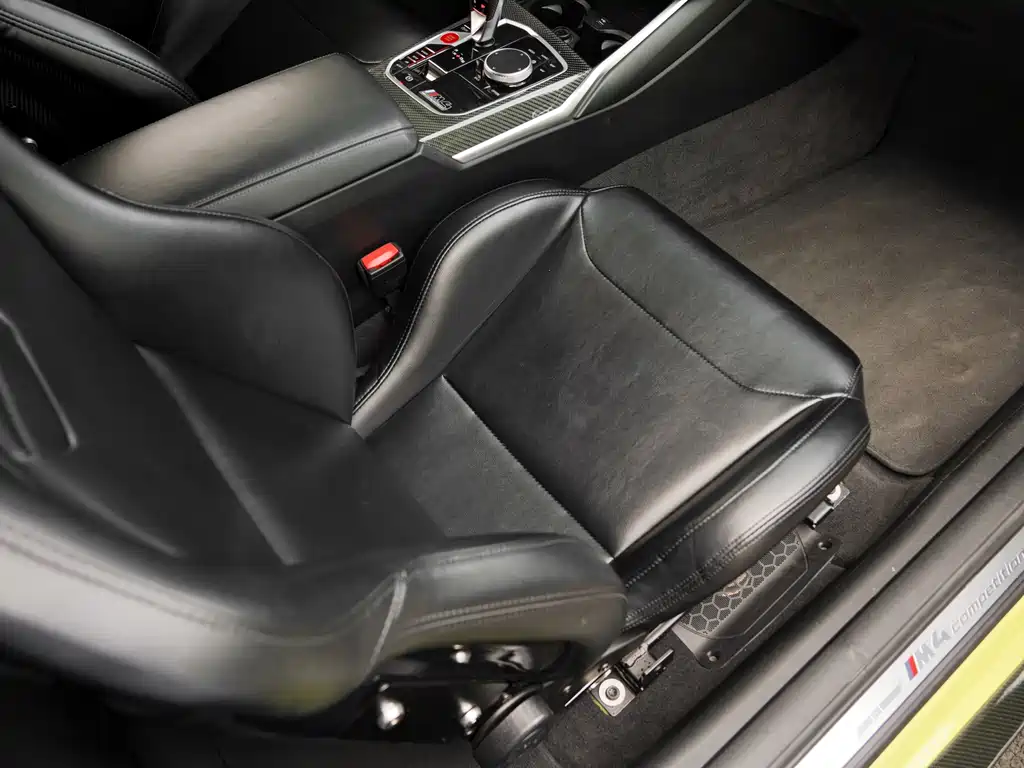 BMW M4 — миниатюра 28