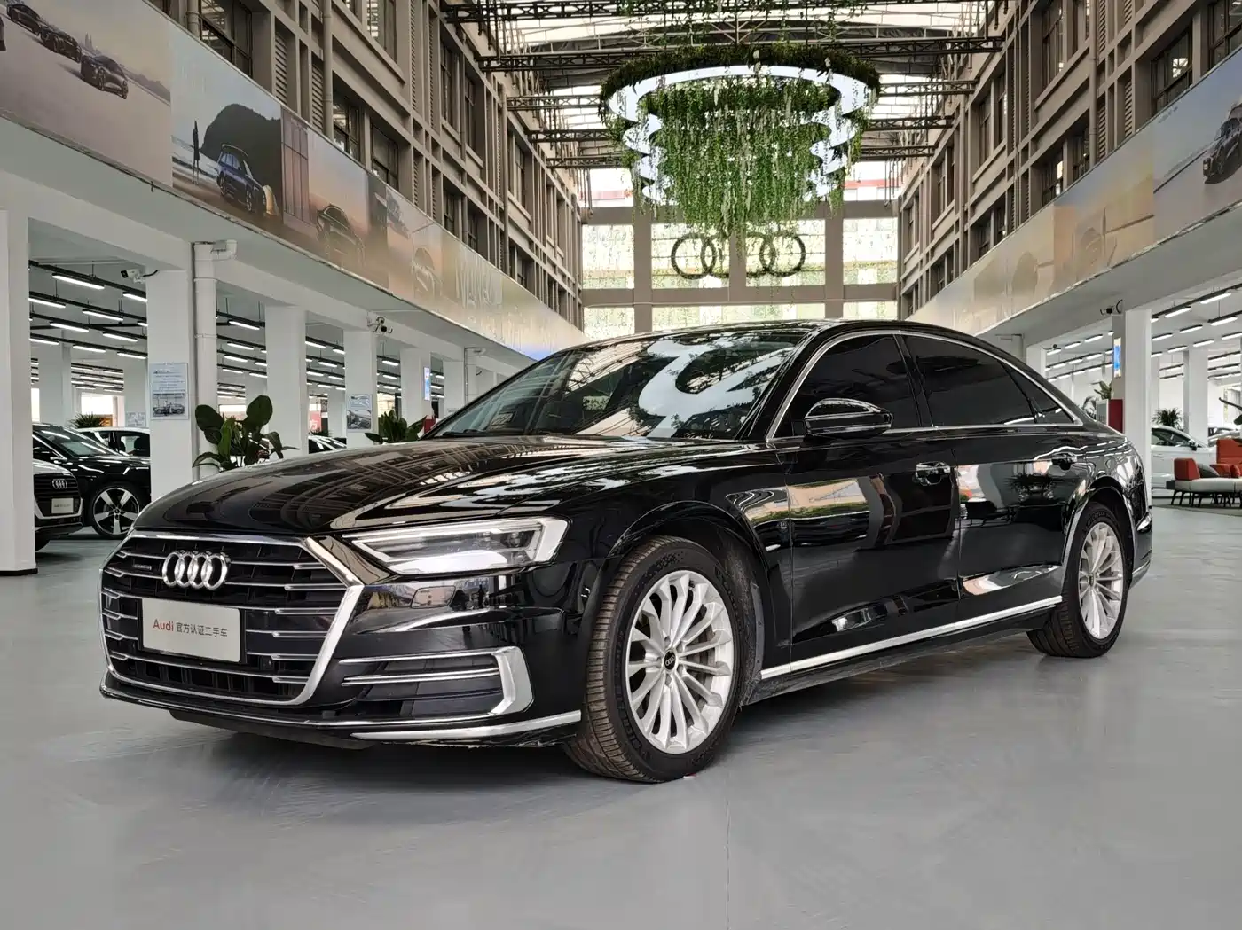 Audi A8 id 4515315 из Китая 16