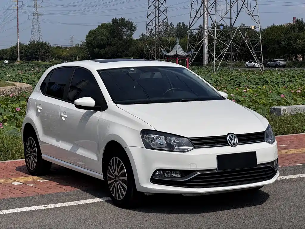 Volkswagen Polo — миниатюра 8