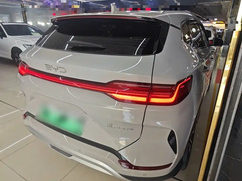 BYD PLUS New Energy — миниатюра 7