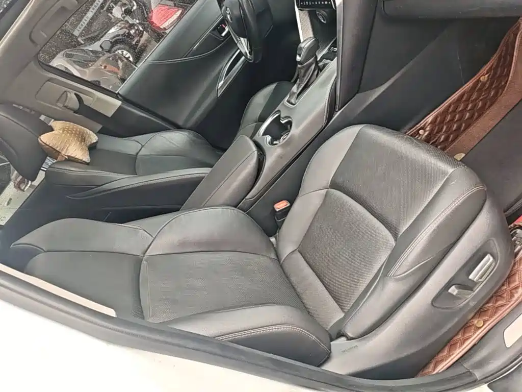 Toyota Venza — миниатюра 25