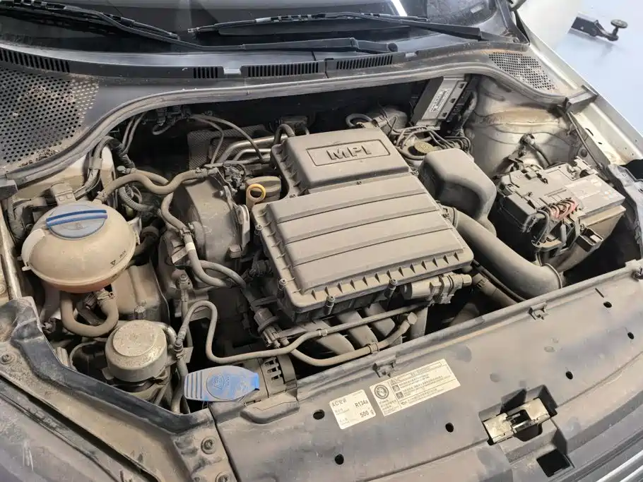 Volkswagen Santana — миниатюра 10