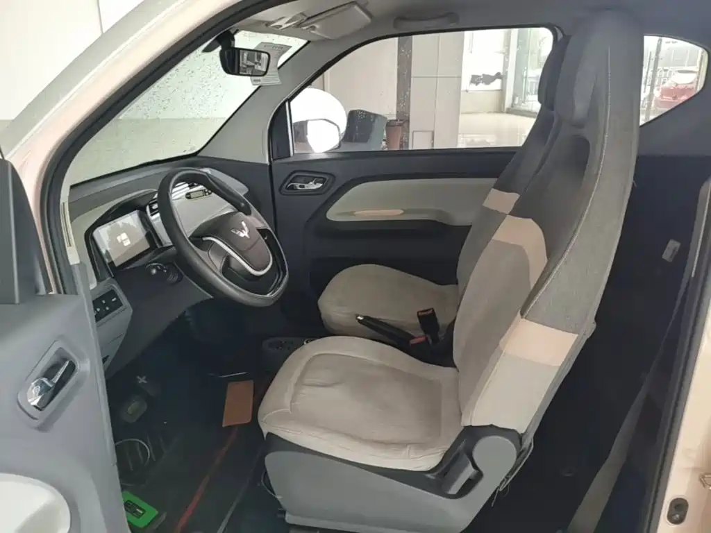 Wuling MINIEV — миниатюра 15