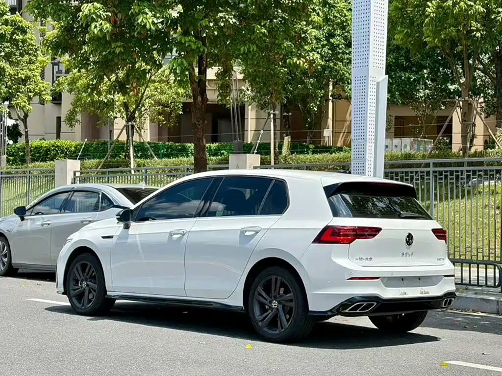 Volkswagen Golf — миниатюра 6
