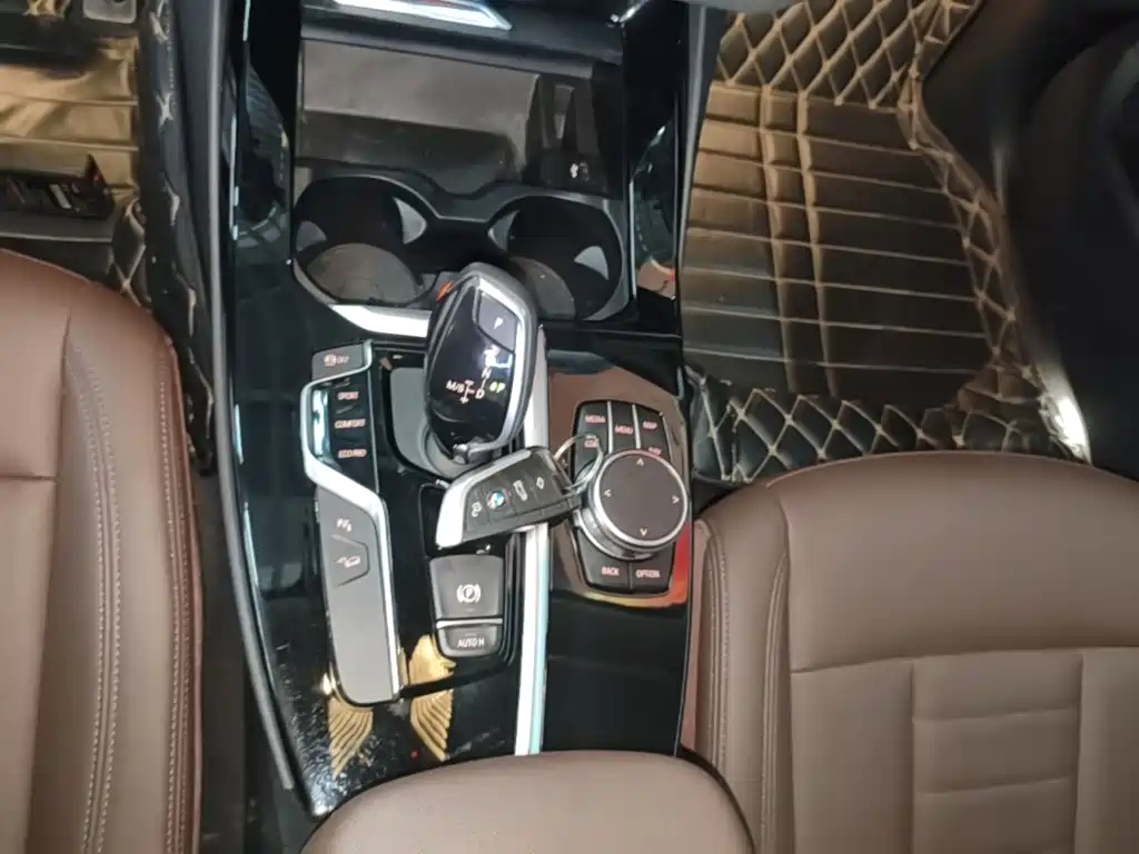 BMW X3 — миниатюра 14