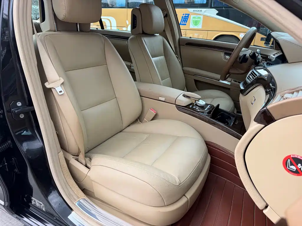 Mercedes-Benz S-Class — миниатюра 9