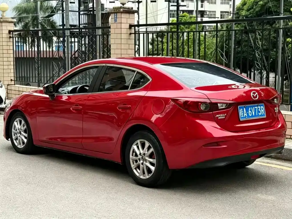 Mazda 3 Axela — миниатюра 4
