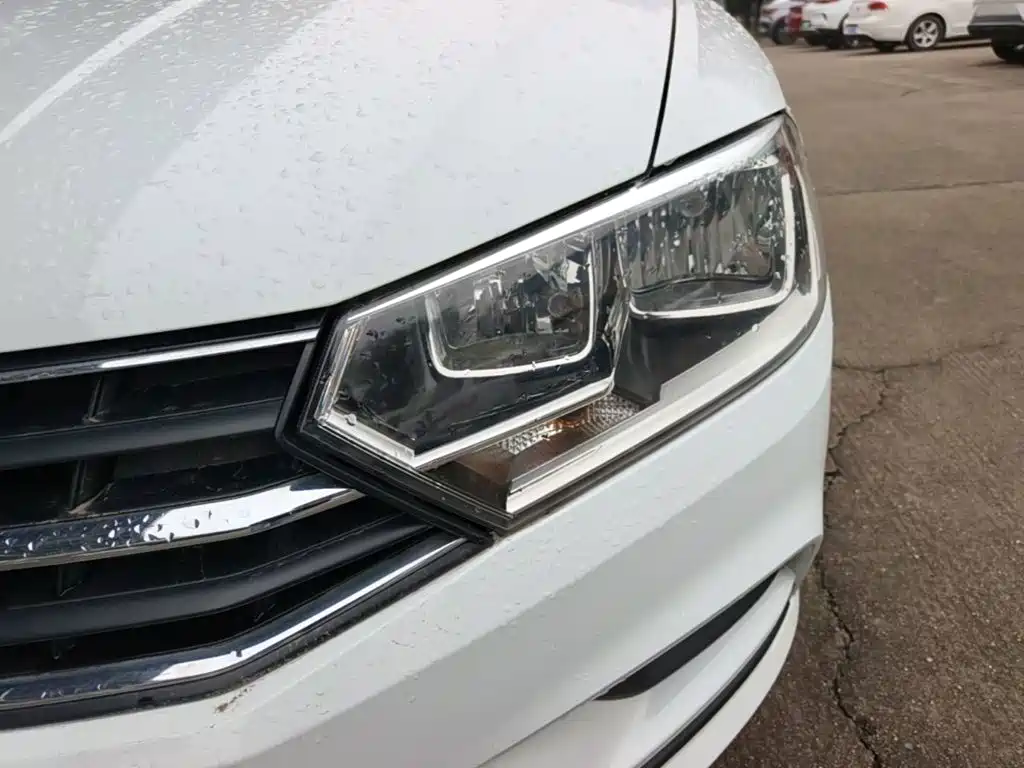 Volkswagen Bora — миниатюра 24