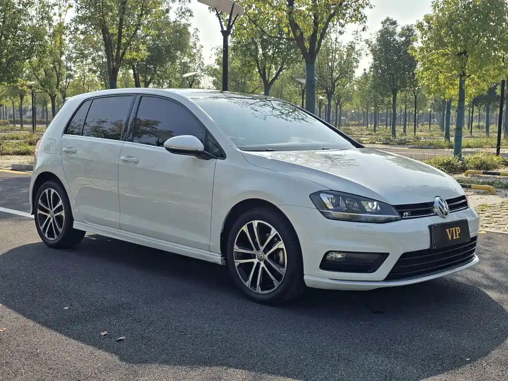 Volkswagen Golf — миниатюра 3