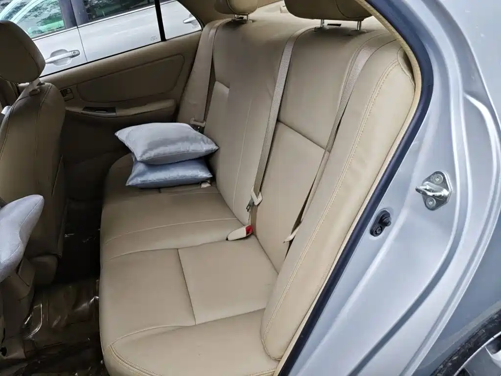 Toyota Corolla — миниатюра 13