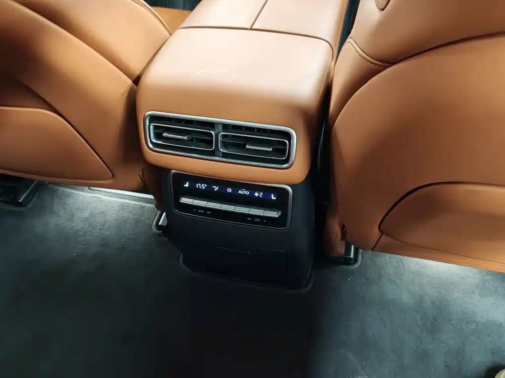 Li Auto Li L7 — миниатюра 7