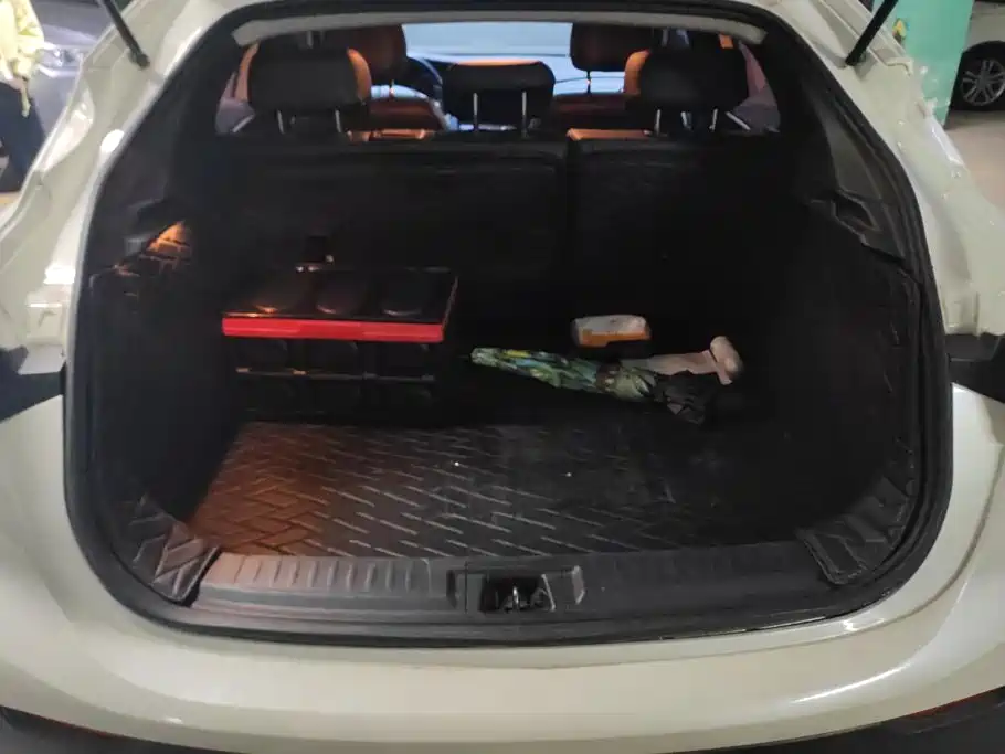 Infiniti QX30 — миниатюра 4
