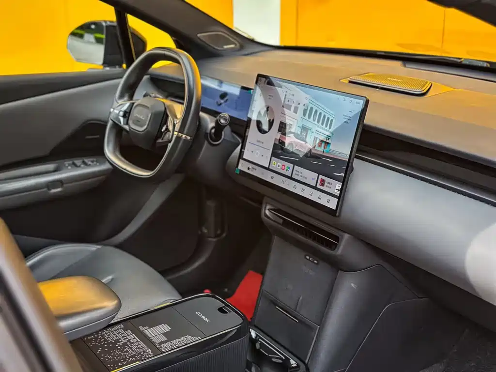 Lynk & Co Z20 — миниатюра 9