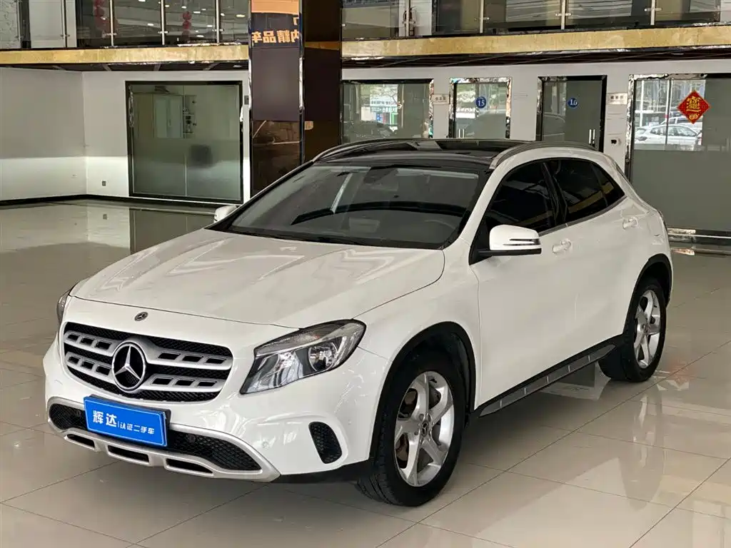 Mercedes-Benz GLA 2017