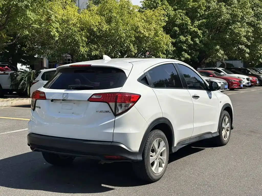 Honda Vezel — миниатюра 6