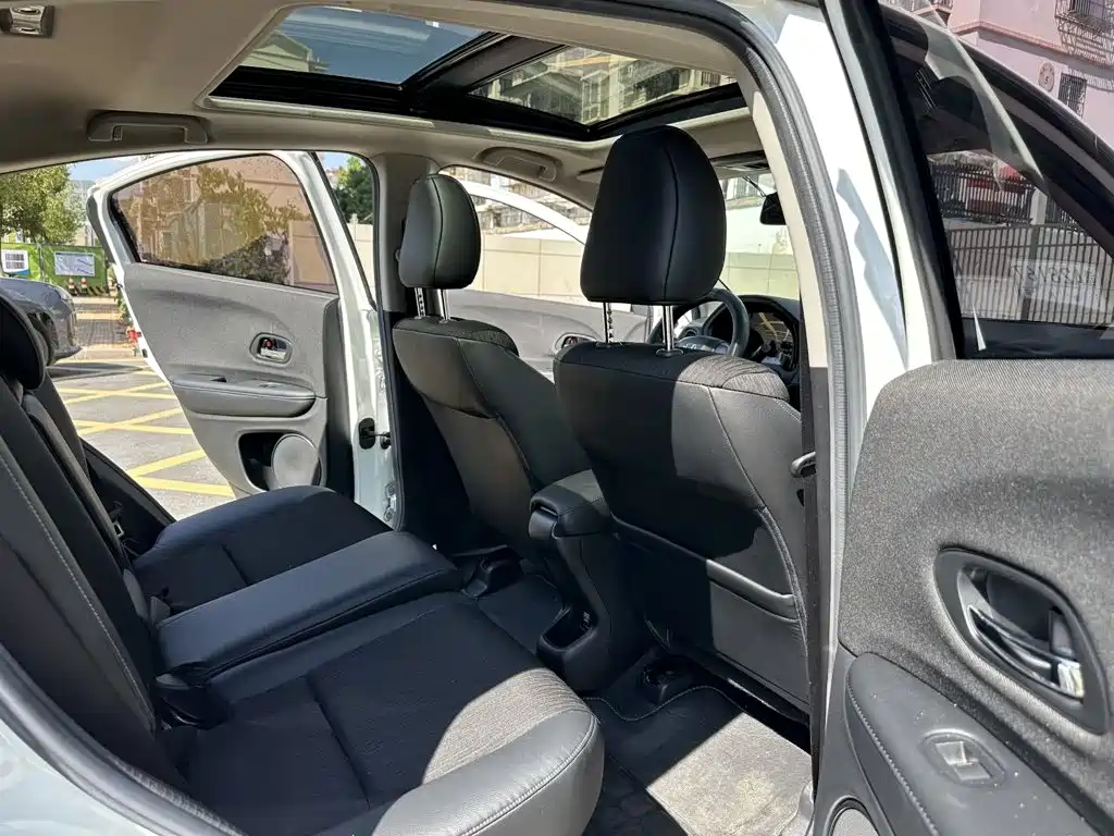 Honda Vezel — миниатюра 12