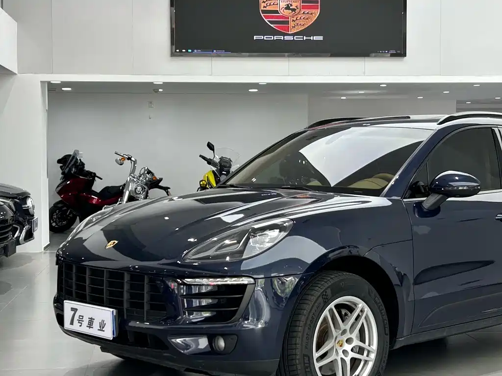 Porsche Macan — миниатюра 2