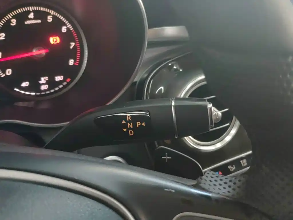 Mercedes-Benz C-Class — миниатюра 14