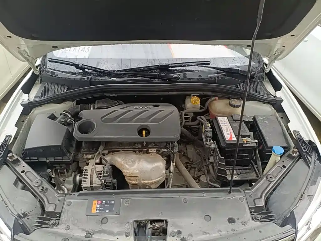 Roewe i5 — миниатюра 20
