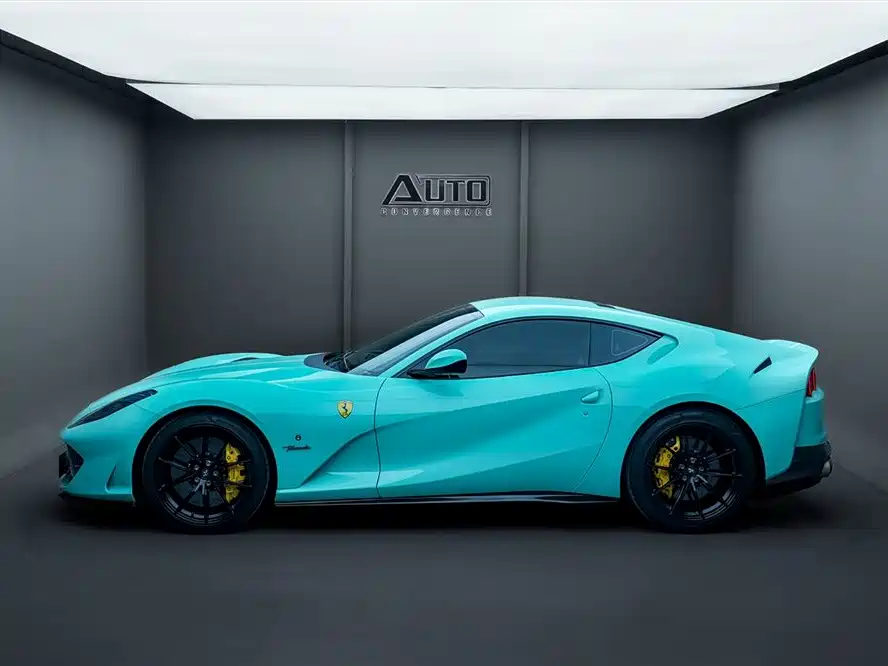 Ferrari 812 2017 6.5L Superfast