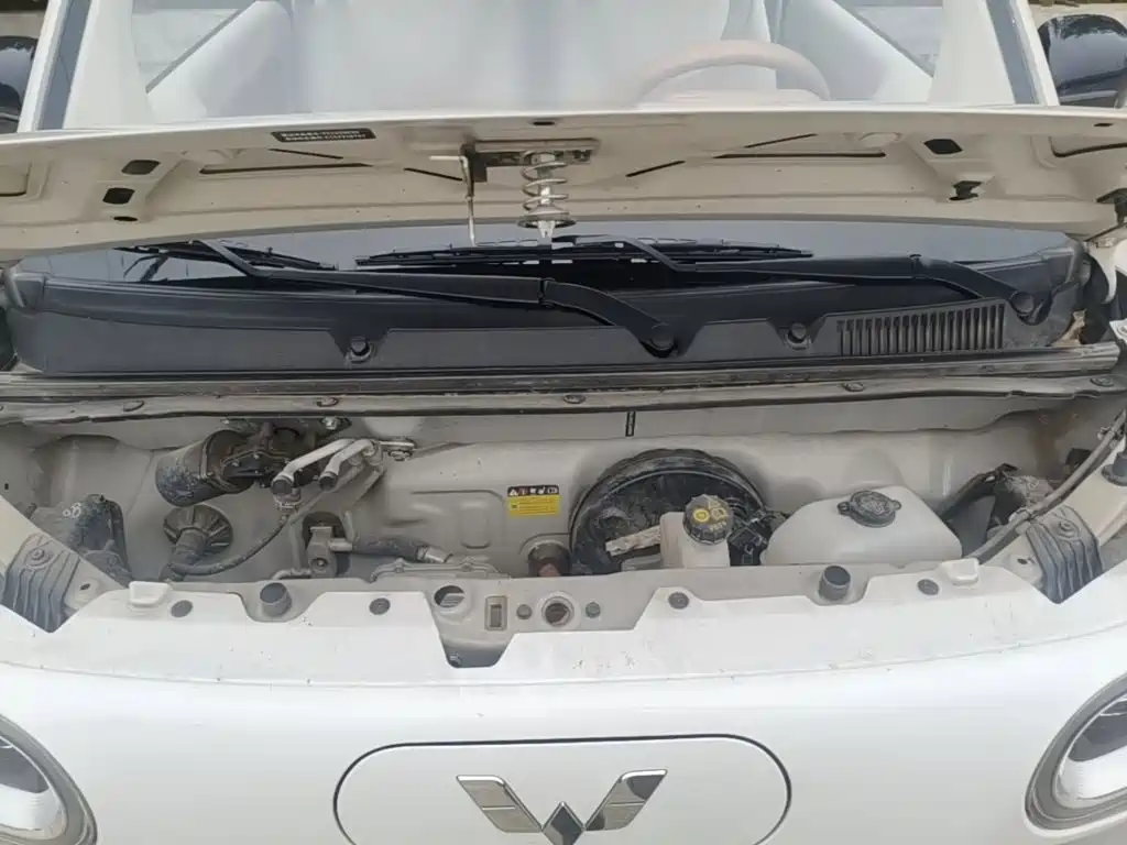 Wuling MINIEV — миниатюра 20