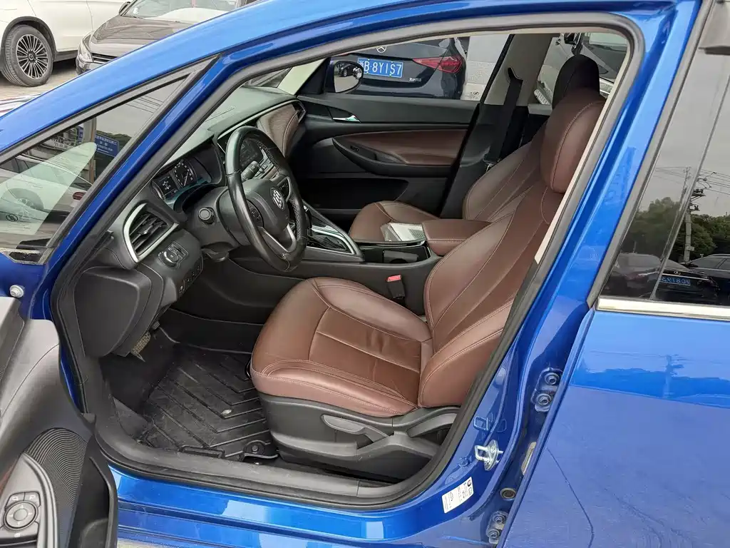 Buick GL6 — миниатюра 9