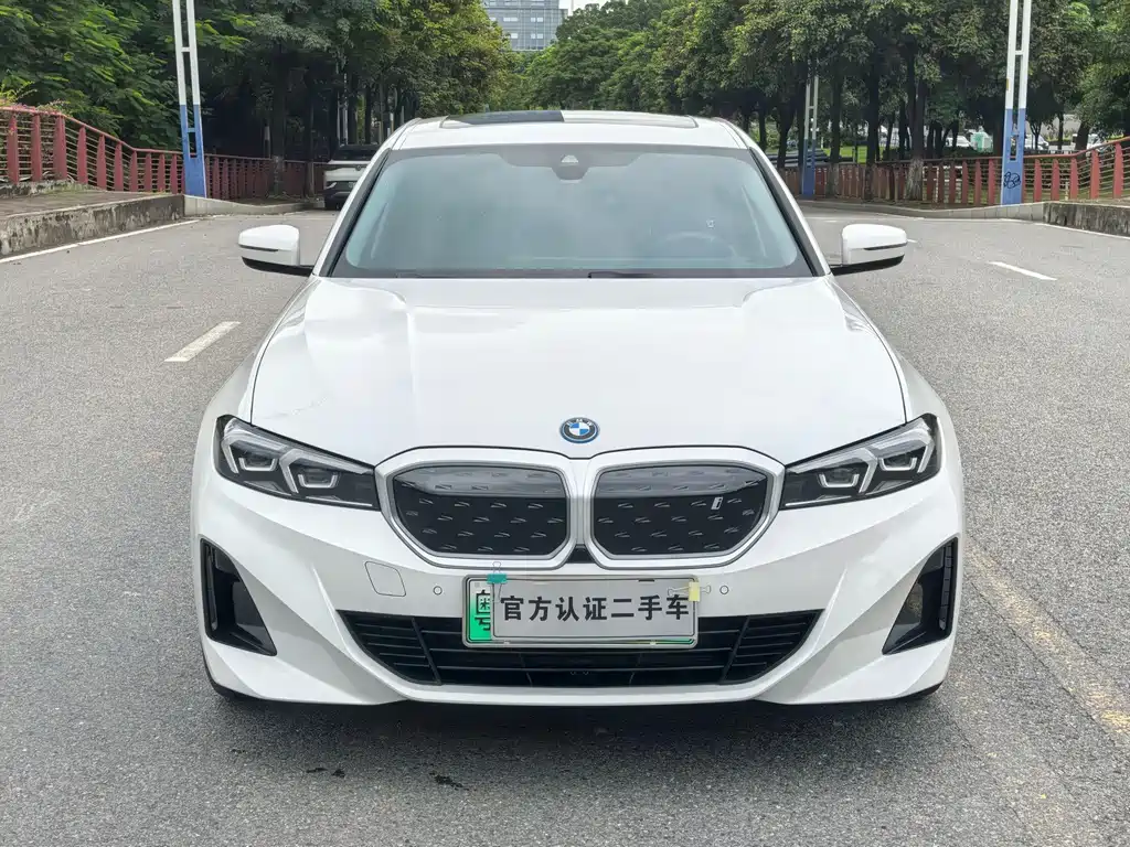 BMW i3 — миниатюра 2