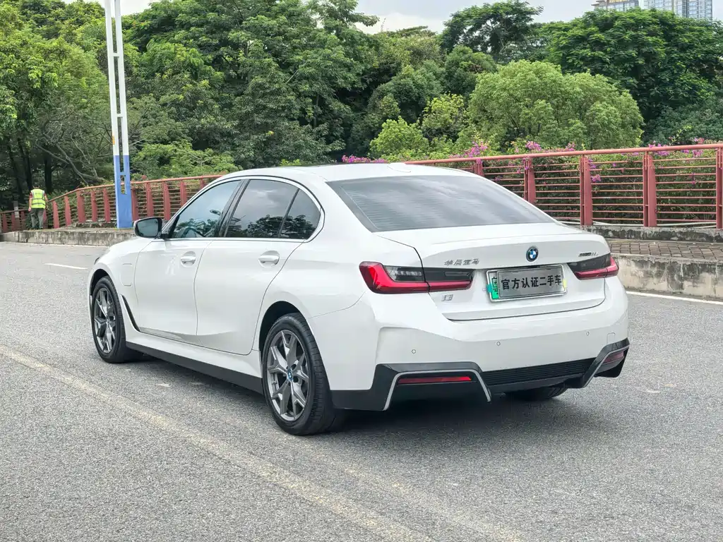 BMW i3 — миниатюра 18