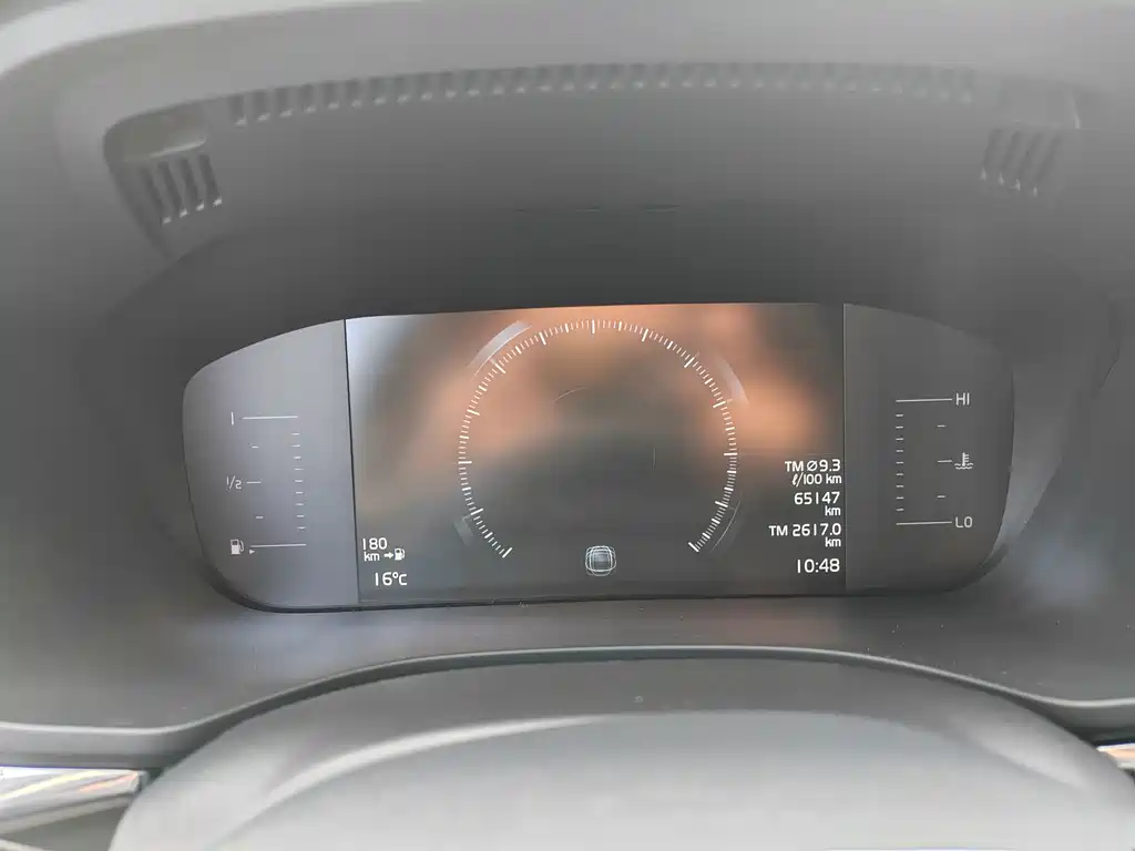 Volvo XC60 — миниатюра 2