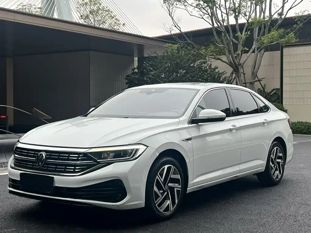 Volkswagen Sagitar 2023