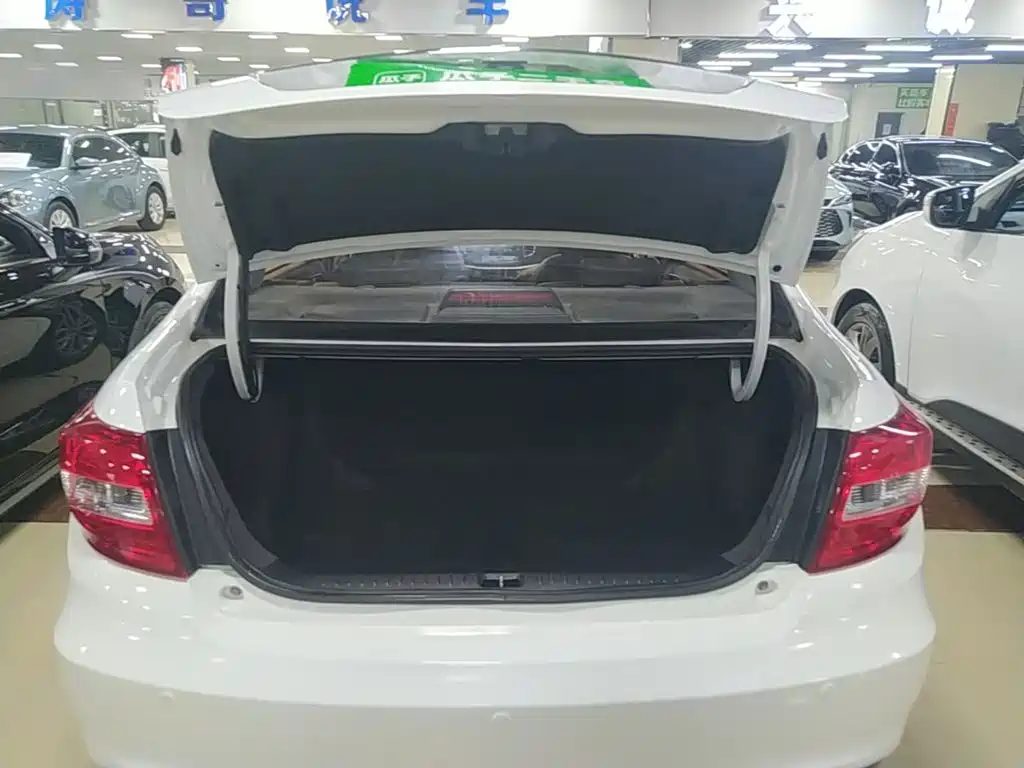 Geely Vision — миниатюра 19