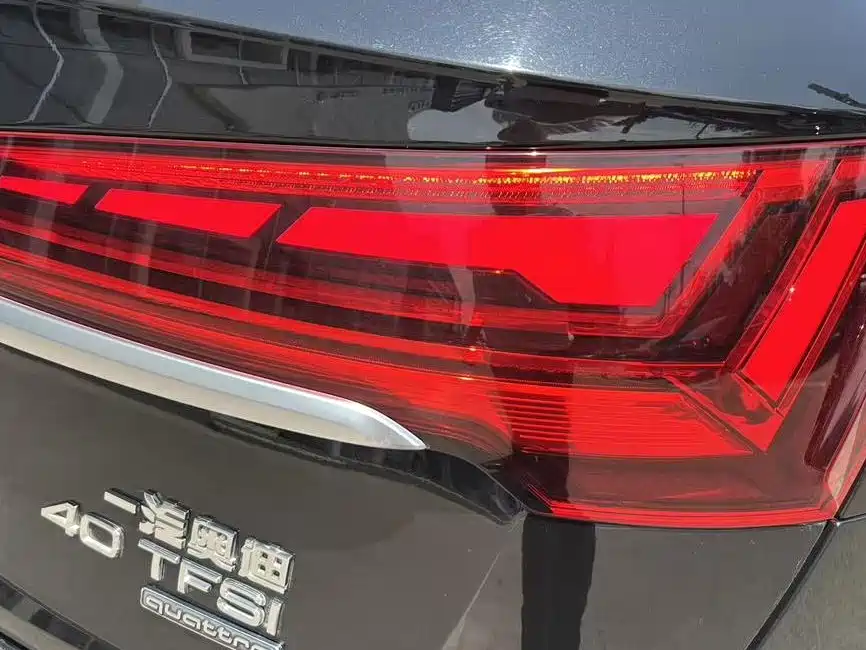 Audi Q5L — миниатюра 12