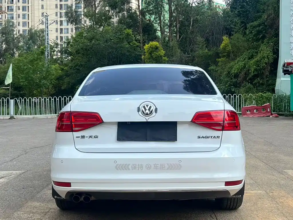 Volkswagen Sagitar — миниатюра 8
