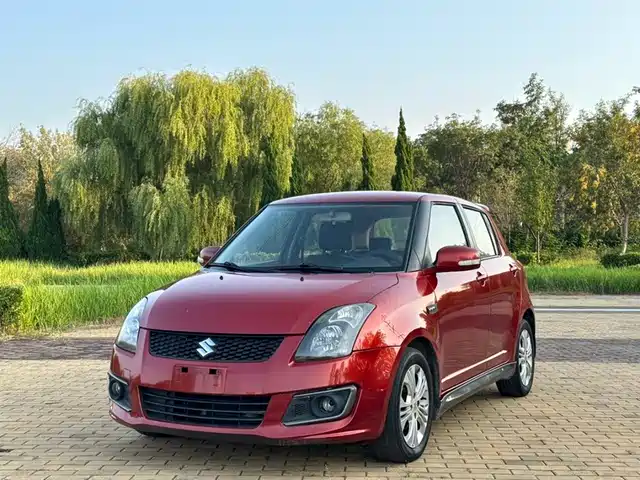 SUZUKI SWIFT 2016