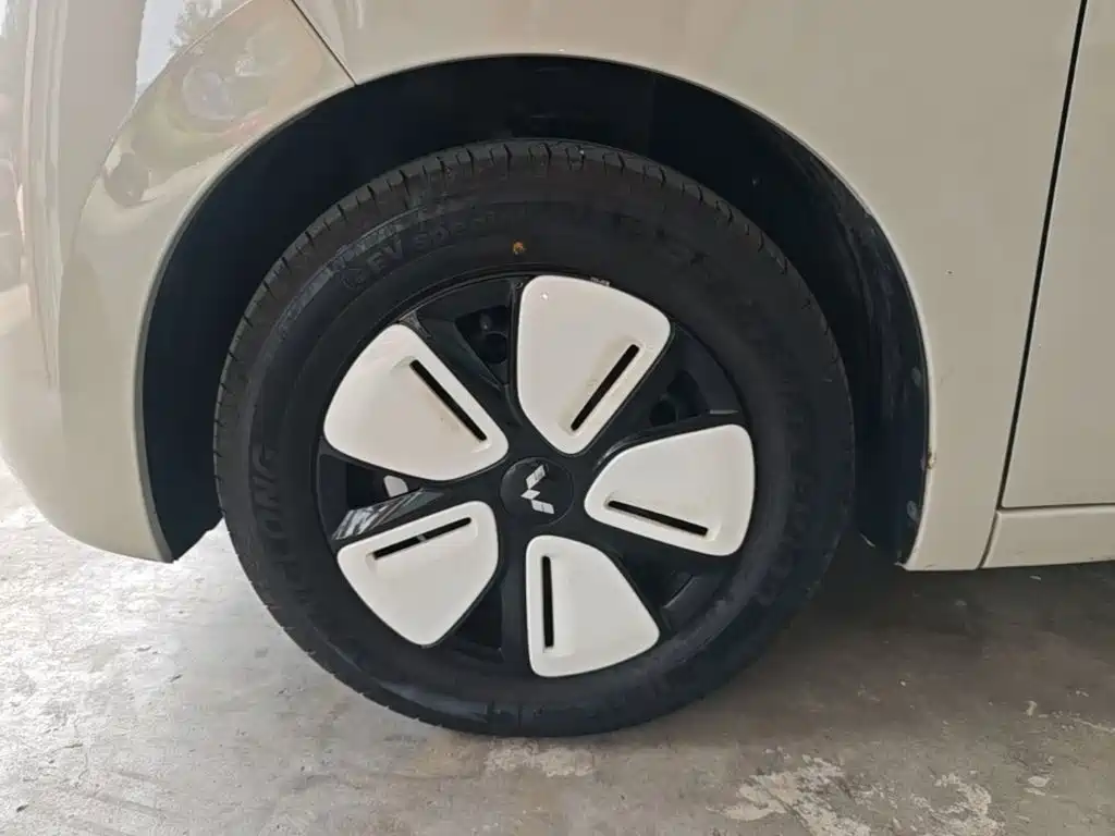 Wuling MINIEV — миниатюра 23